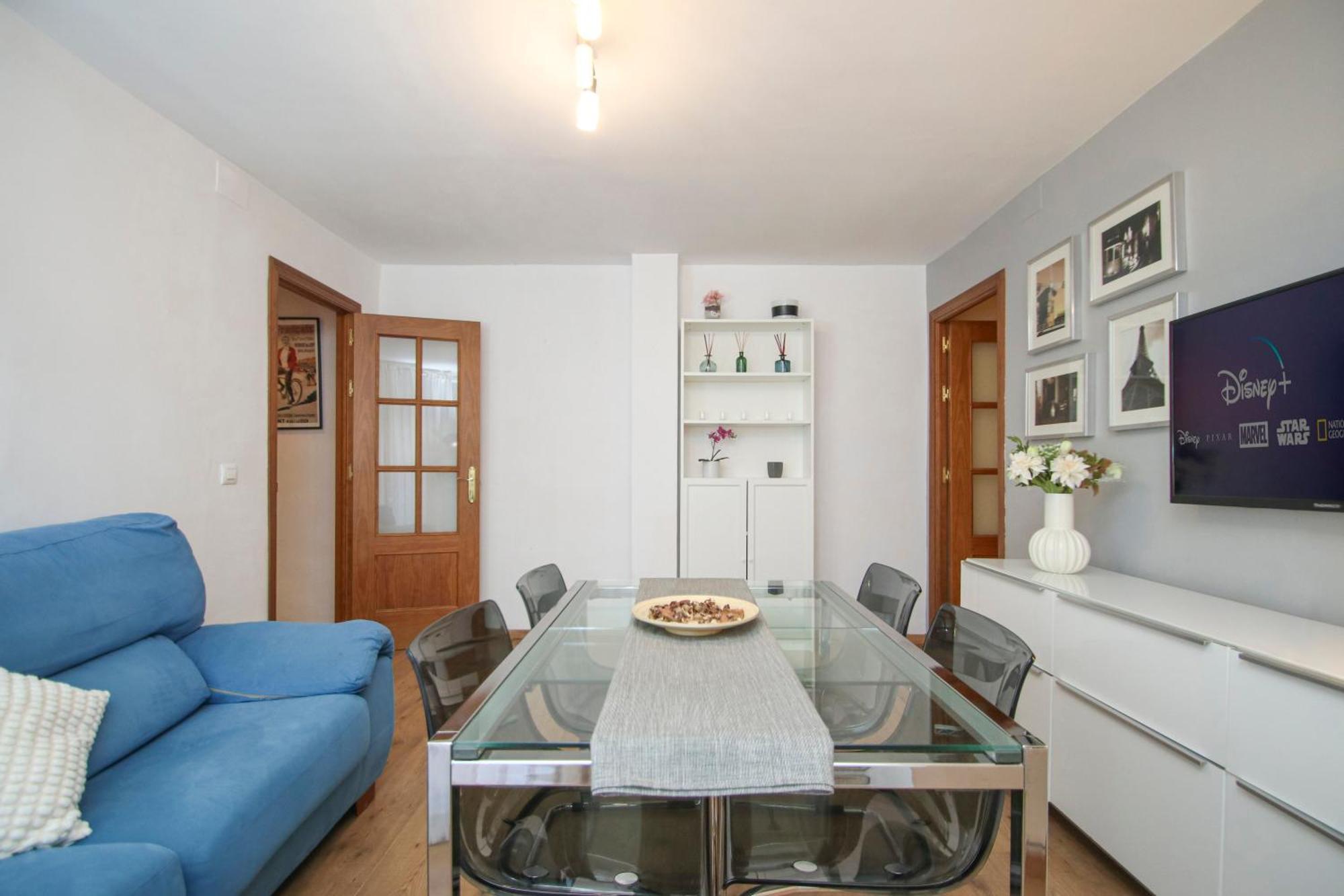 Spacious 2 Bedroom Apt In The Heart Of Triana Siviglia Esterno foto