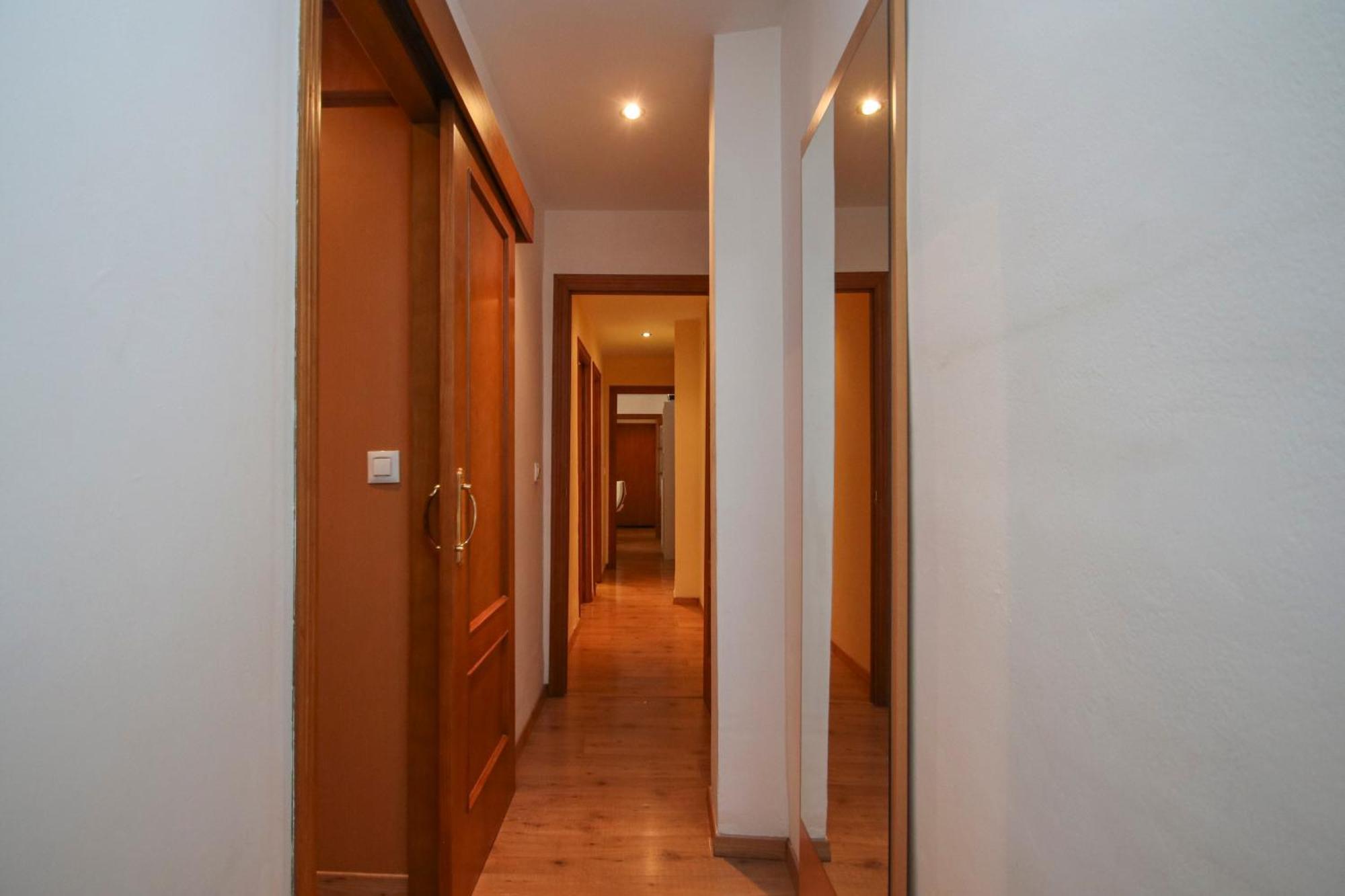 Spacious 2 Bedroom Apt In The Heart Of Triana Siviglia Esterno foto