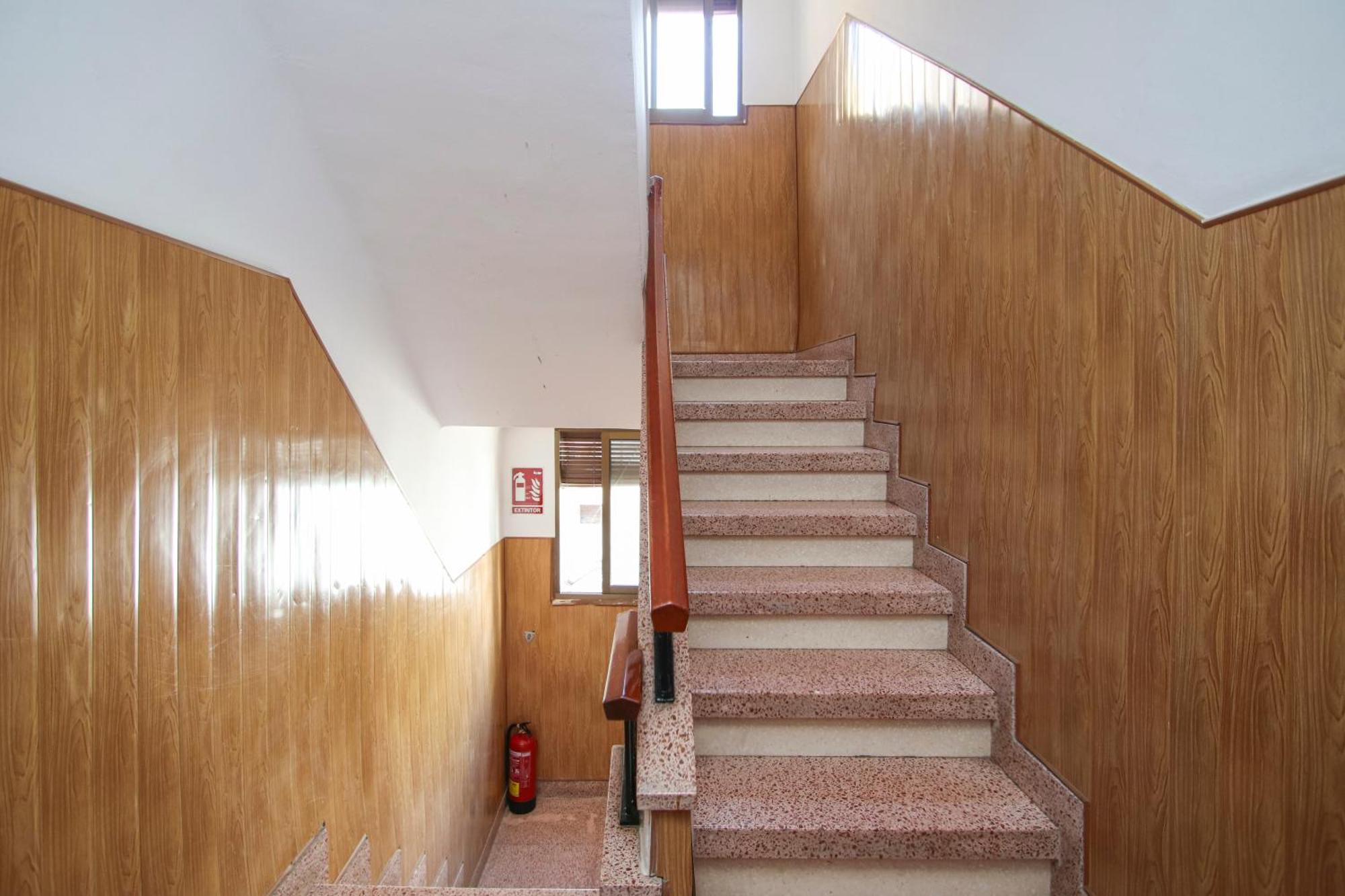 Spacious 2 Bedroom Apt In The Heart Of Triana Siviglia Esterno foto